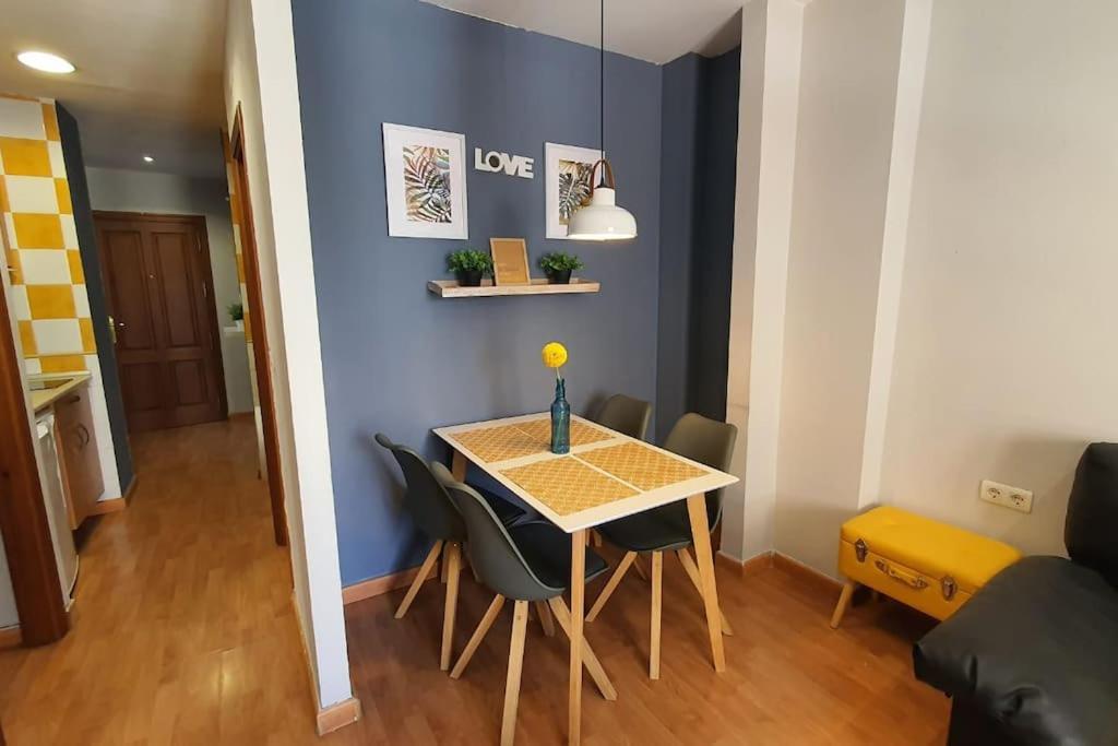 Ferienwohnung Aloja T Elvira Granada Exterior foto
