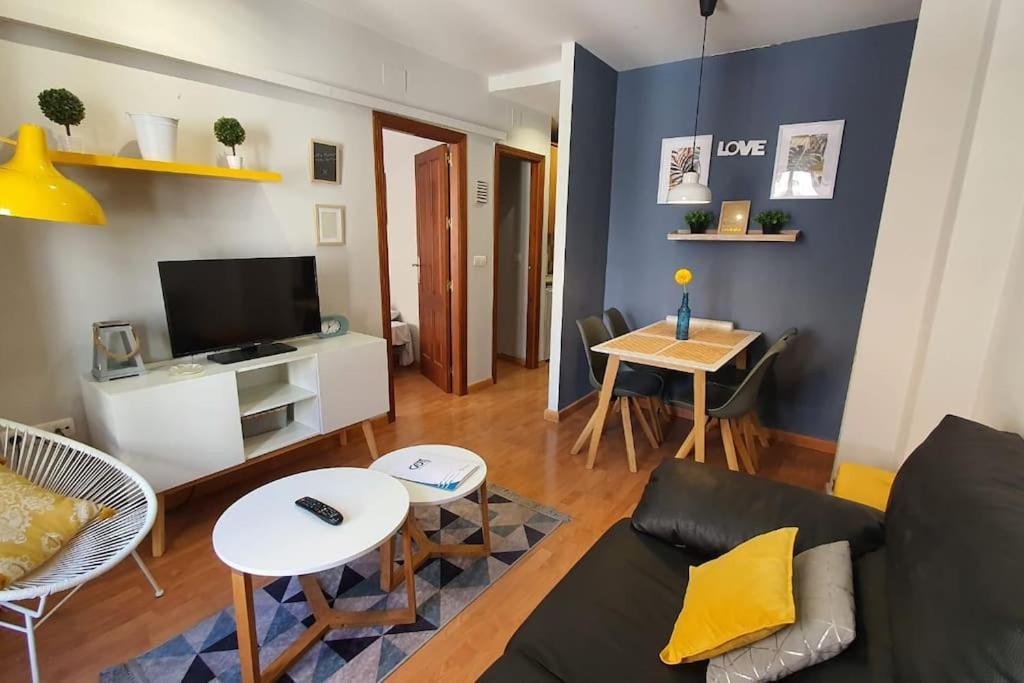 Ferienwohnung Aloja T Elvira Granada Exterior foto
