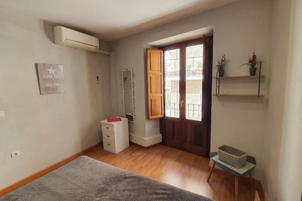 Ferienwohnung Aloja T Elvira Granada Exterior foto